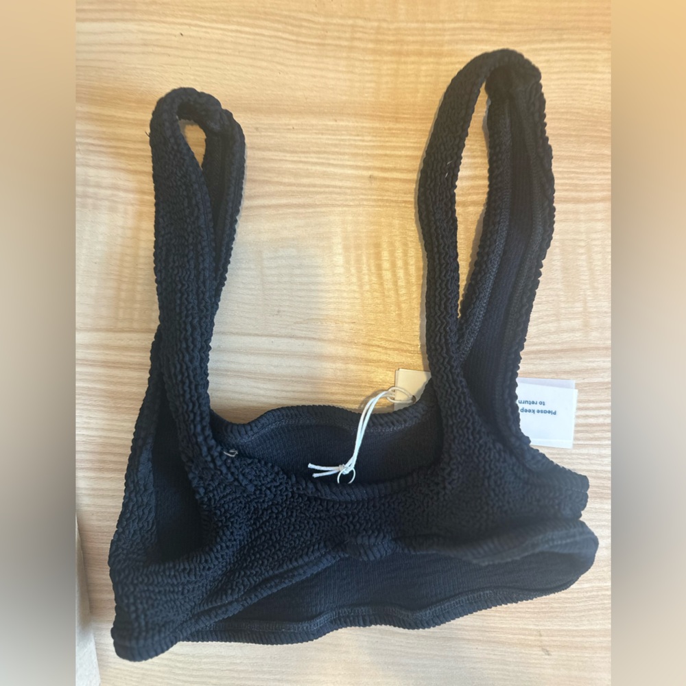 NWT youswim TOP only, aplomb style in black. 65.00